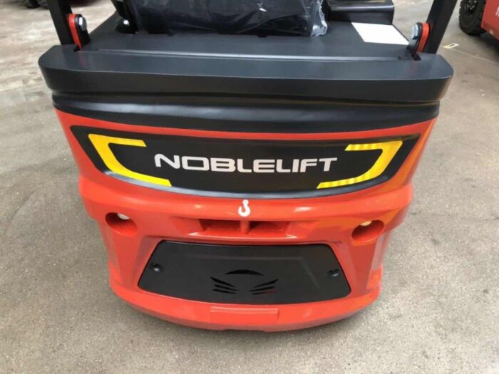 Фото 5 - Вилочный погрузчик Noblelift FE3R10N.